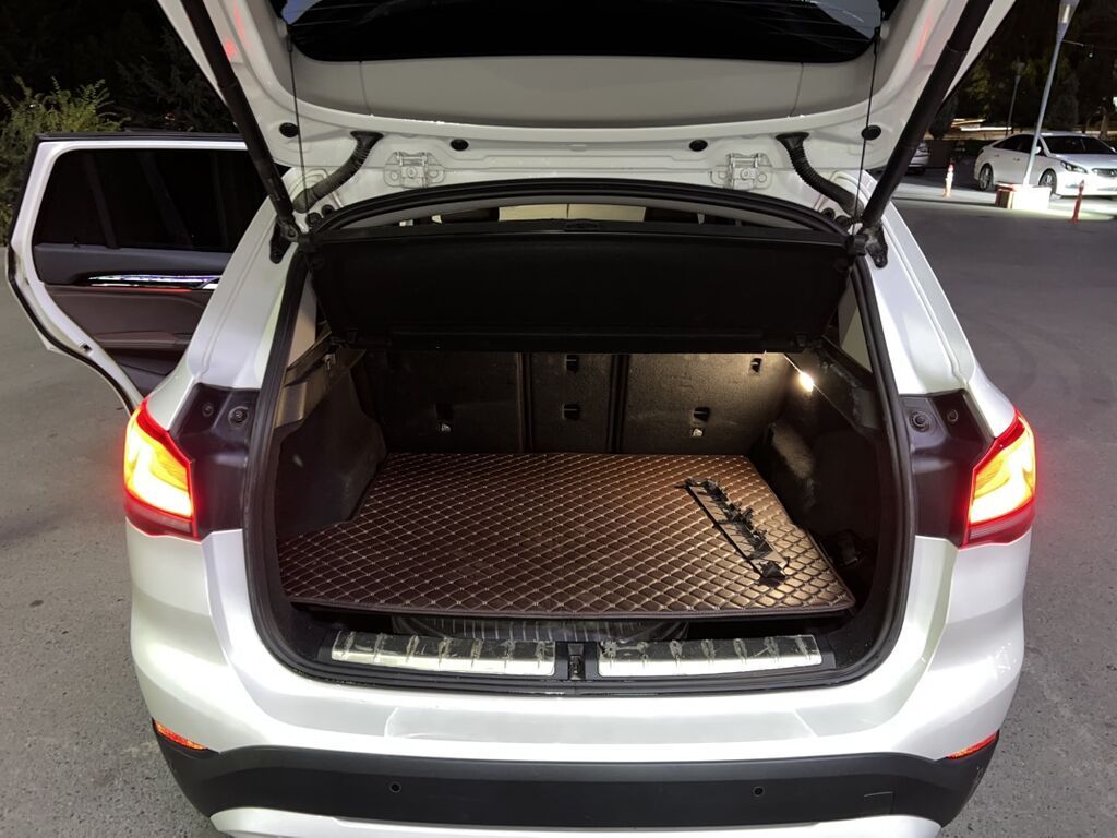 BMW X1: 2020 г., 1.5 л, Автомат, Бензин, Кроссовер: фото 8