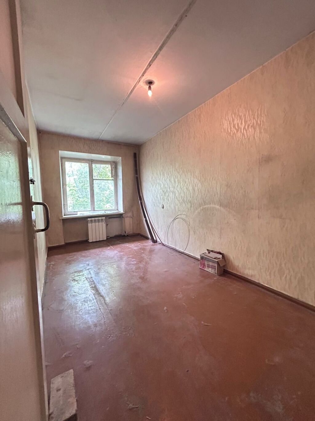2 комнаты, 43 м², Индивидуалка, 4 этаж, Требуется ремонт: фото 2