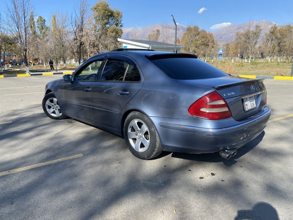 Mercedes-Benz E-Class: 2003 г., 3.2 л, Автомат, Бензин, Седан: фото 4