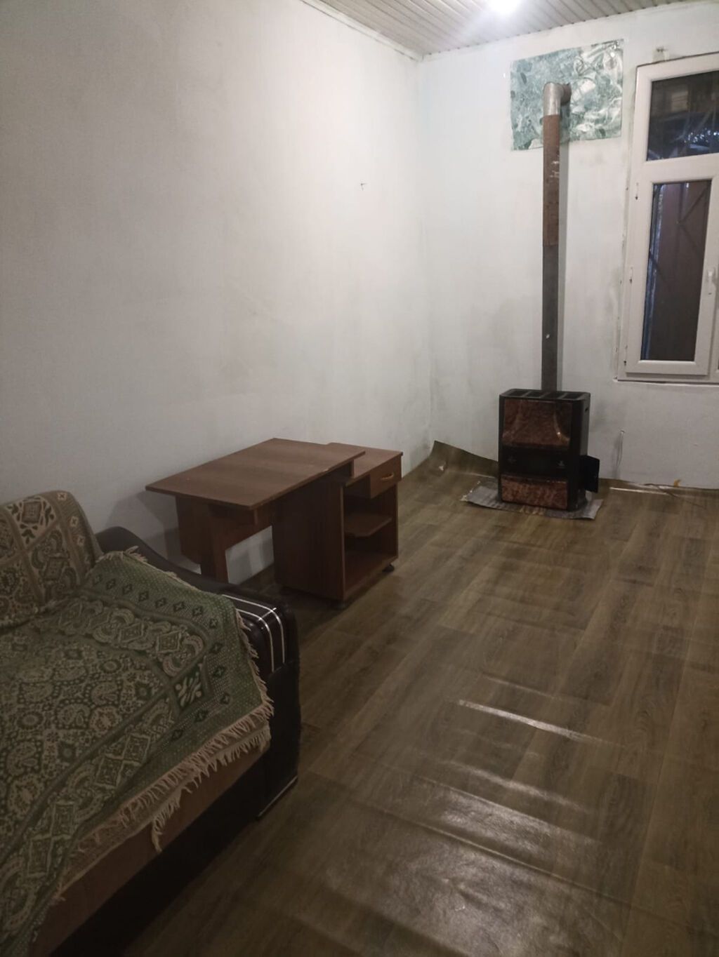 40 kv. m, 2 otaqlı, Kanalizasiya, Qaz, İnternet