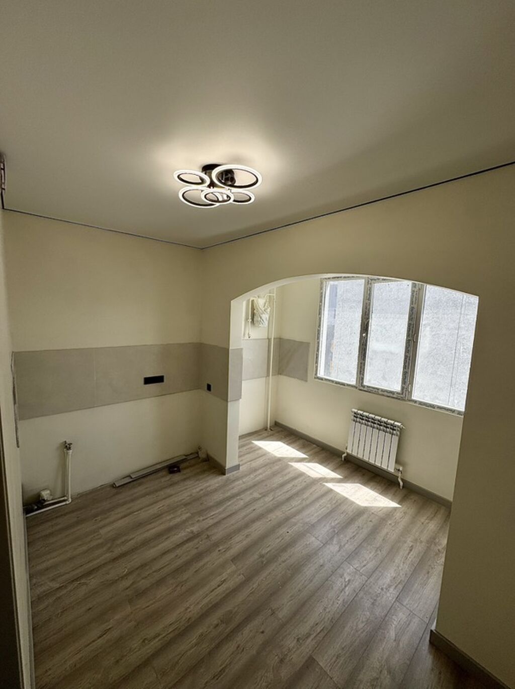 3 комнаты, 90 м², Киргизия 1 Элитка, 8 этаж, Свежий ремонт: фото 4