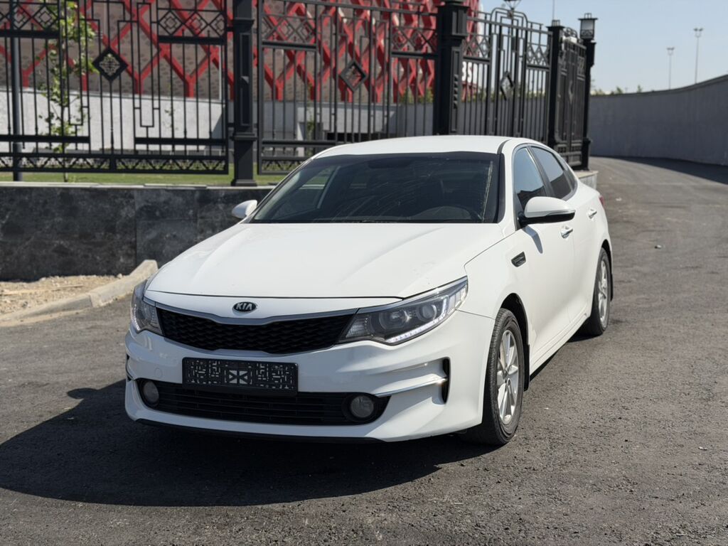 Kia K5: 2018 г., 2 л, Автомат, Газ, Седан: фото 1