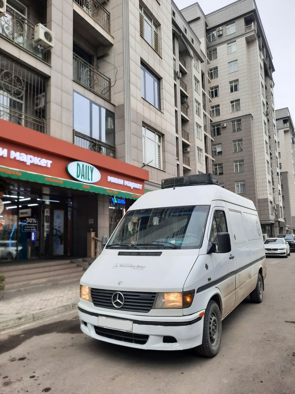 Спринтер тд 2.9 родной двс мотор: 570000 KGS Mercedes-Benz | Бишкек ...