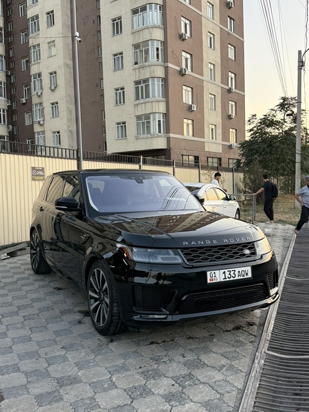 Land Rover Range Rover Sport: 2019 г., 3 л, Автомат, Бензин, Кроссовер: фото 5