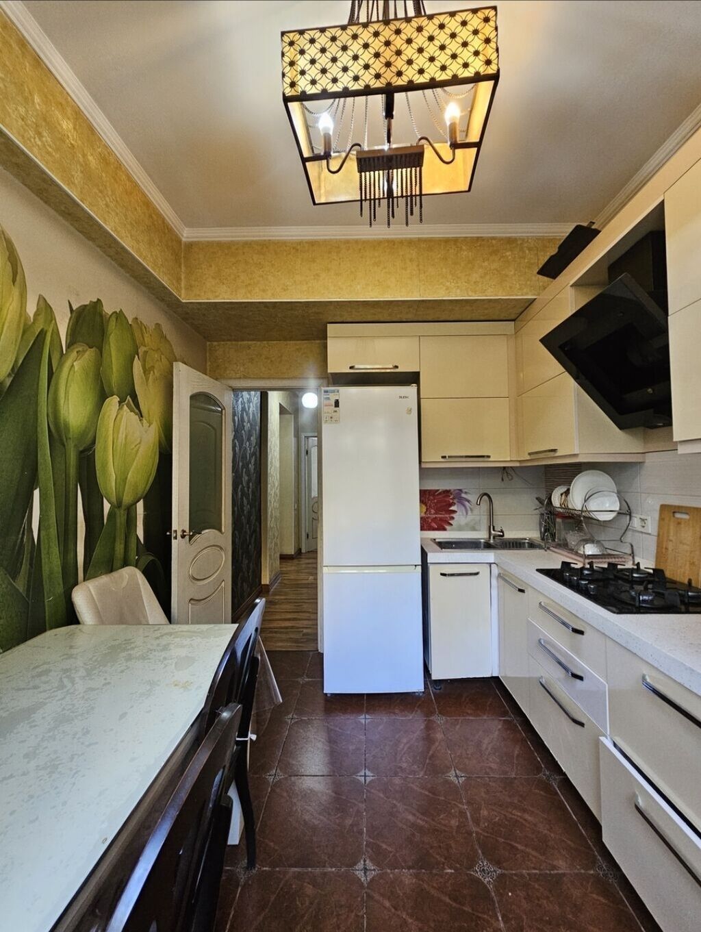 3 комнаты, 68 м², Юг-2 мкр Сталинка, 2 этаж: фото 8