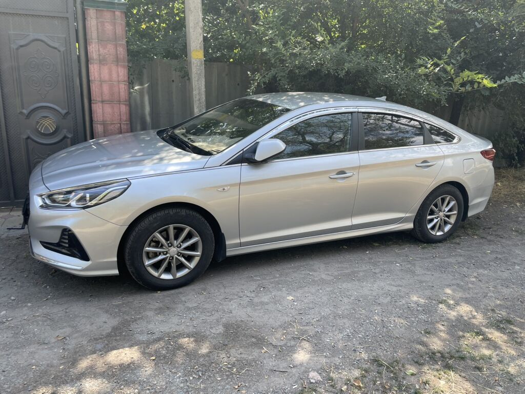 Hyundai Sonata: 2018 г., 2 л, Автомат, Бензин, Седан: фото 3
