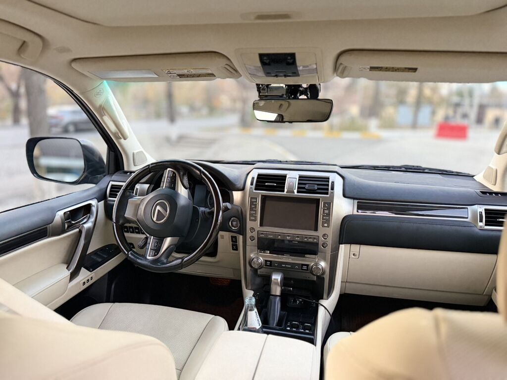 Lexus GX: 2021 г., 4.6 л, Автомат, Бензин, Внедорожник: фото 7