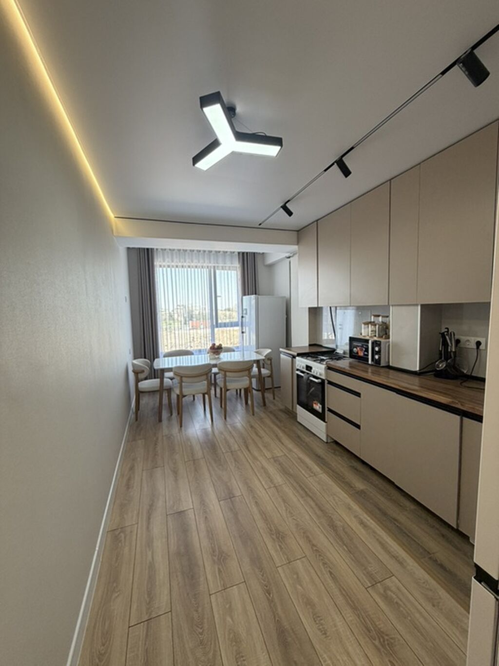 Продается полноценная двухкомнатная квартира, 65,5 кв. м. Также в: фото 2