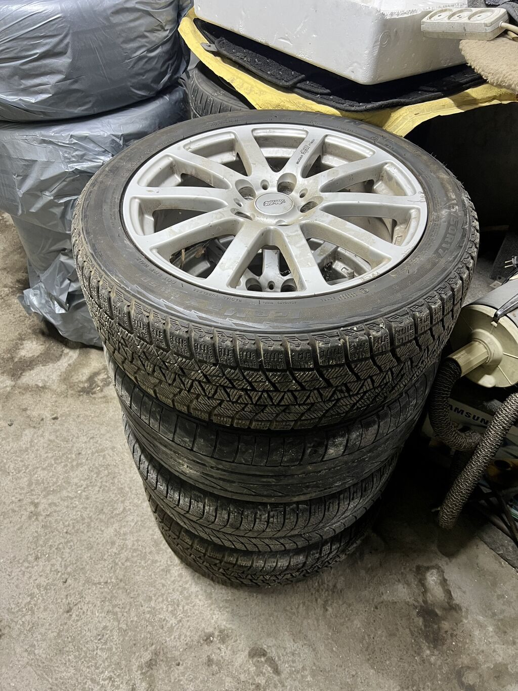 Колеса в сборе 215 / 50 / R 17, Зима, Б/у, Комплект, Легковые, Литые, отверстий - 5: фото 3