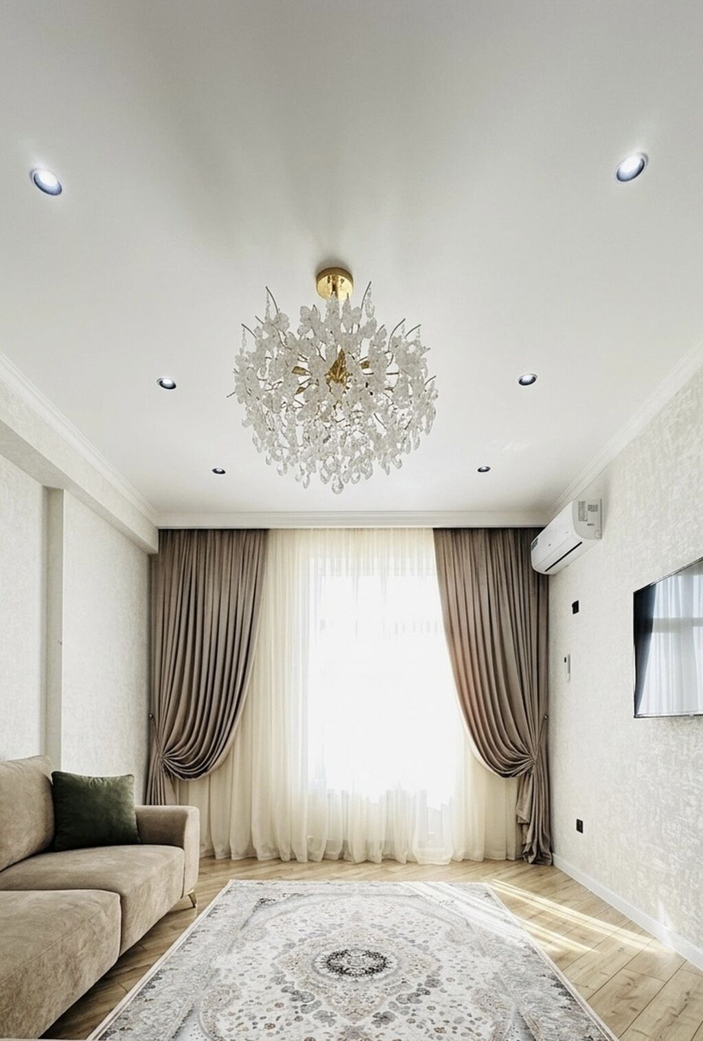 3 комнаты, 99 м², Резиденция, Элитка, 10 этаж, Свежий ремонт: фото 3