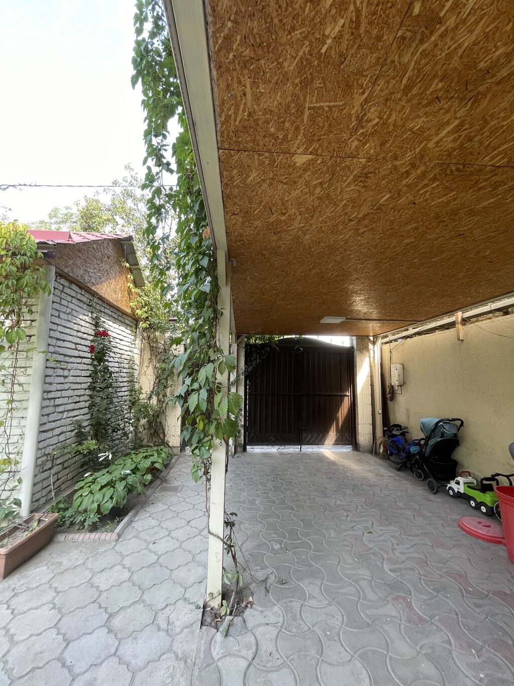 100 м², 4 комнаты, Теплый пол, Кондиционер, Парковка