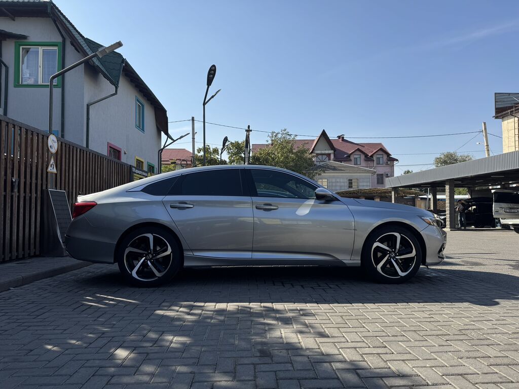 Honda Accord: 2019 г., 1.5 л, Вариатор, Бензин, Седан: фото 5