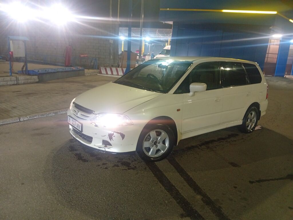 Honda Odyssey: 2001 г., Минивэн: фото 2