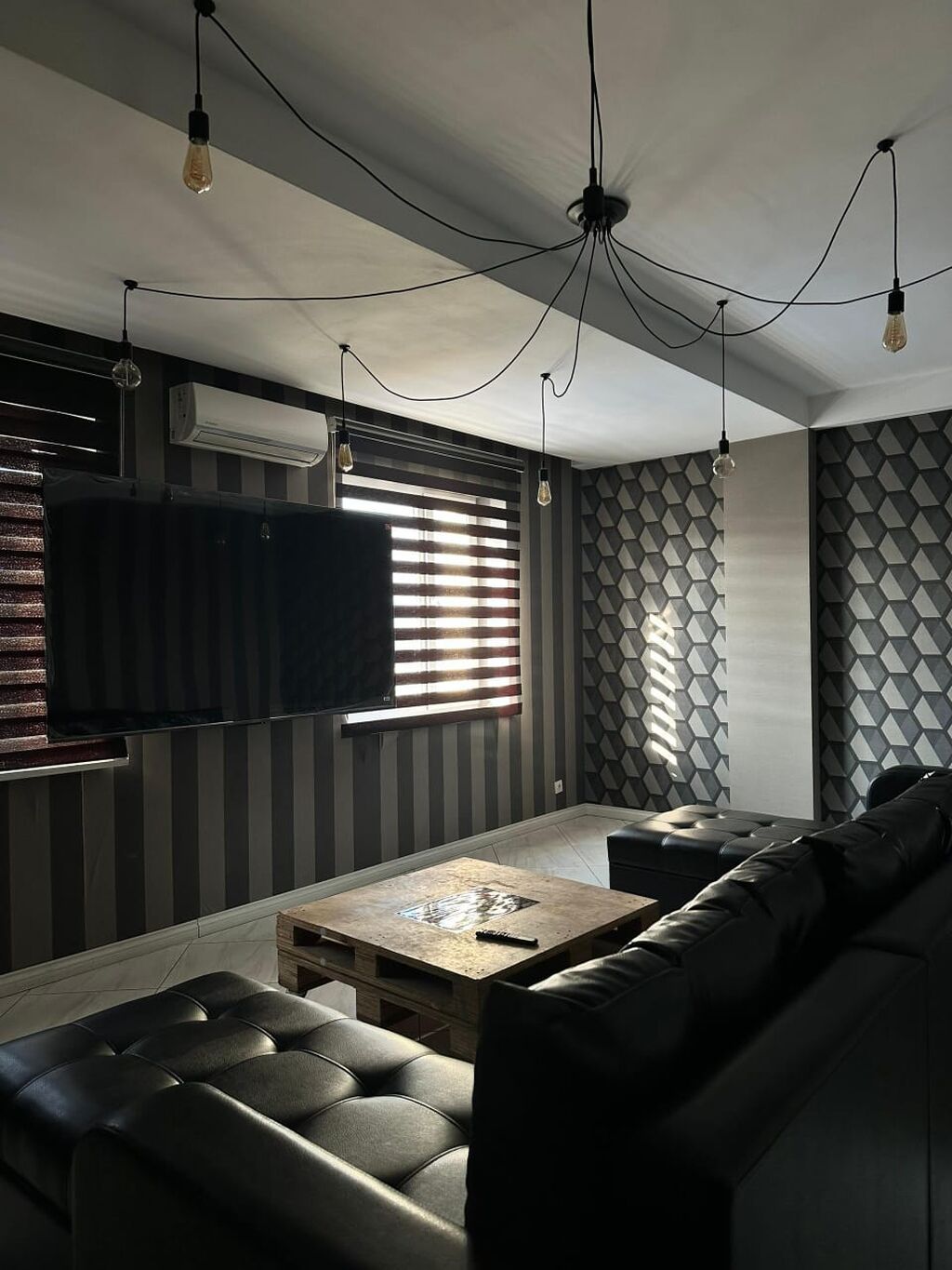 5 и более комнат, 217 м², Юг-2 мкр Элитка, 10 этаж, Евроремонт: фото 1