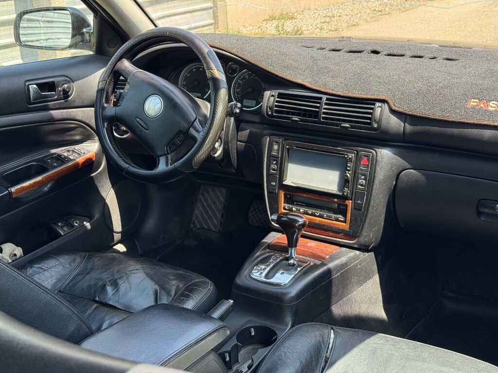 Volkswagen Passat: 2003 г., 2.8 л, Автомат, Газ, Седан: фото 6