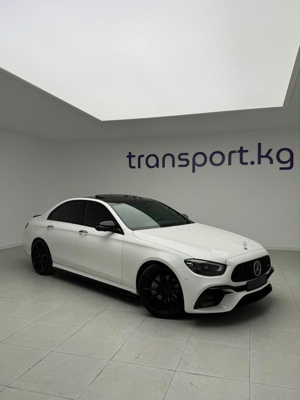 Mercedes-Benz E-Class: 2022 г., 2 л, Бензин, Седан: фото 4