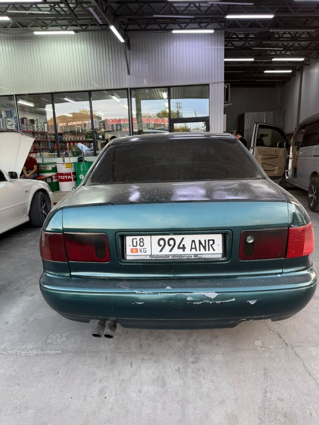 Audi A8: 1999 г., 2.8 л, Автомат, Бензин, Седан: фото 5