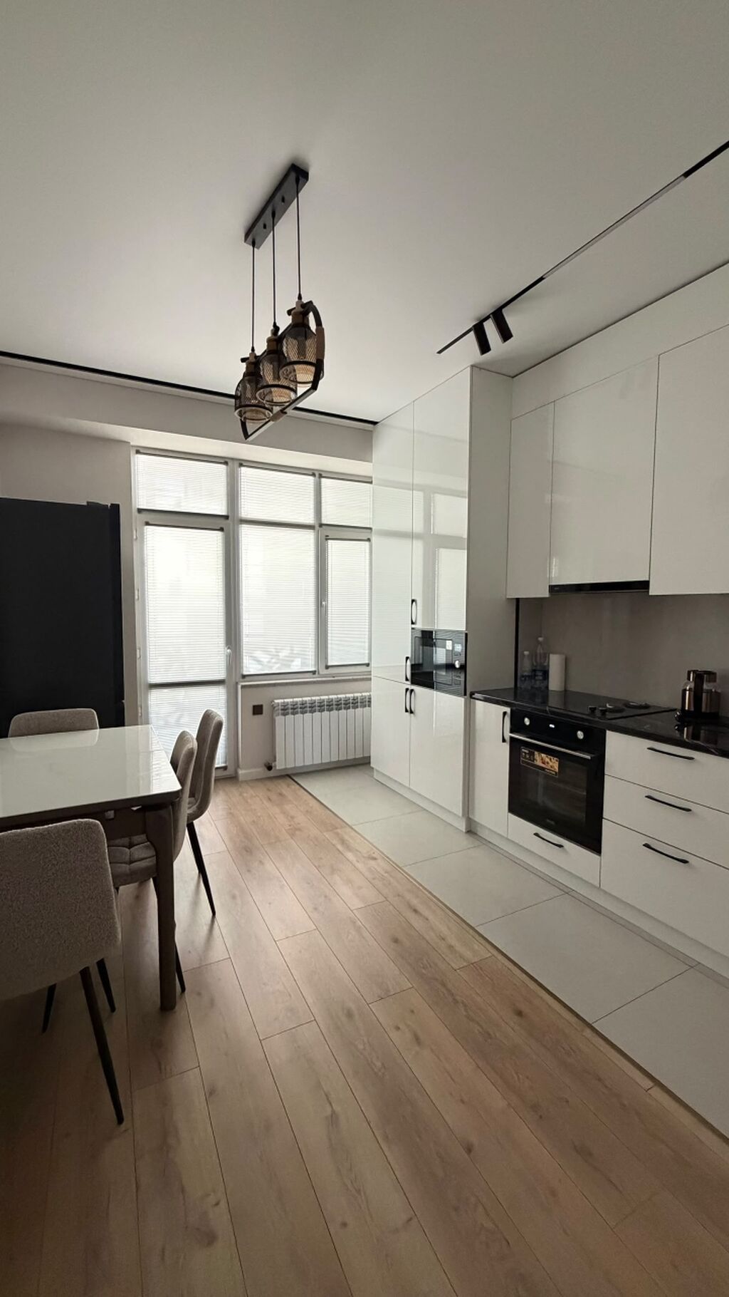 2 комнаты, 73 м², Бишкек Парк ТРЦ Элитка, 11 этаж, Дизайнерский ремонт: фото 4