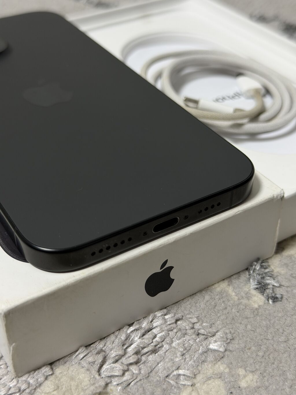 IPhone 16 Pro Max, Б/у, 256 ГБ, Black Titanium, Кабель, Коробка, 92 %: фото 4