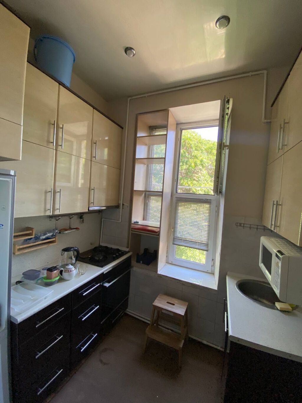 Təcili! Bayılda 2 otaqlı, təmirli, əşyalı mənzil kirayə verilir 📍