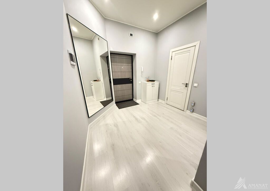 2 комнаты, 54 м², 12 мкр Элитка, 2 этаж, Евроремонт: фото 8