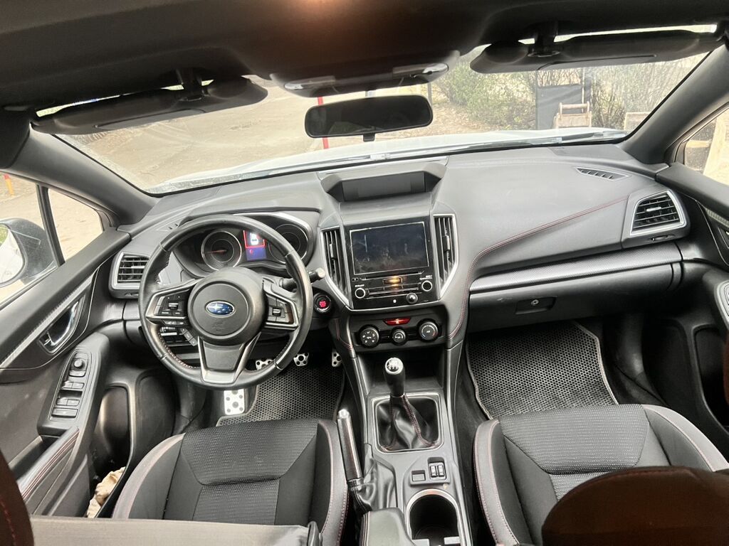 Subaru Impreza: 2017 г., 2 л, Механика, Бензин, Седан: фото 5