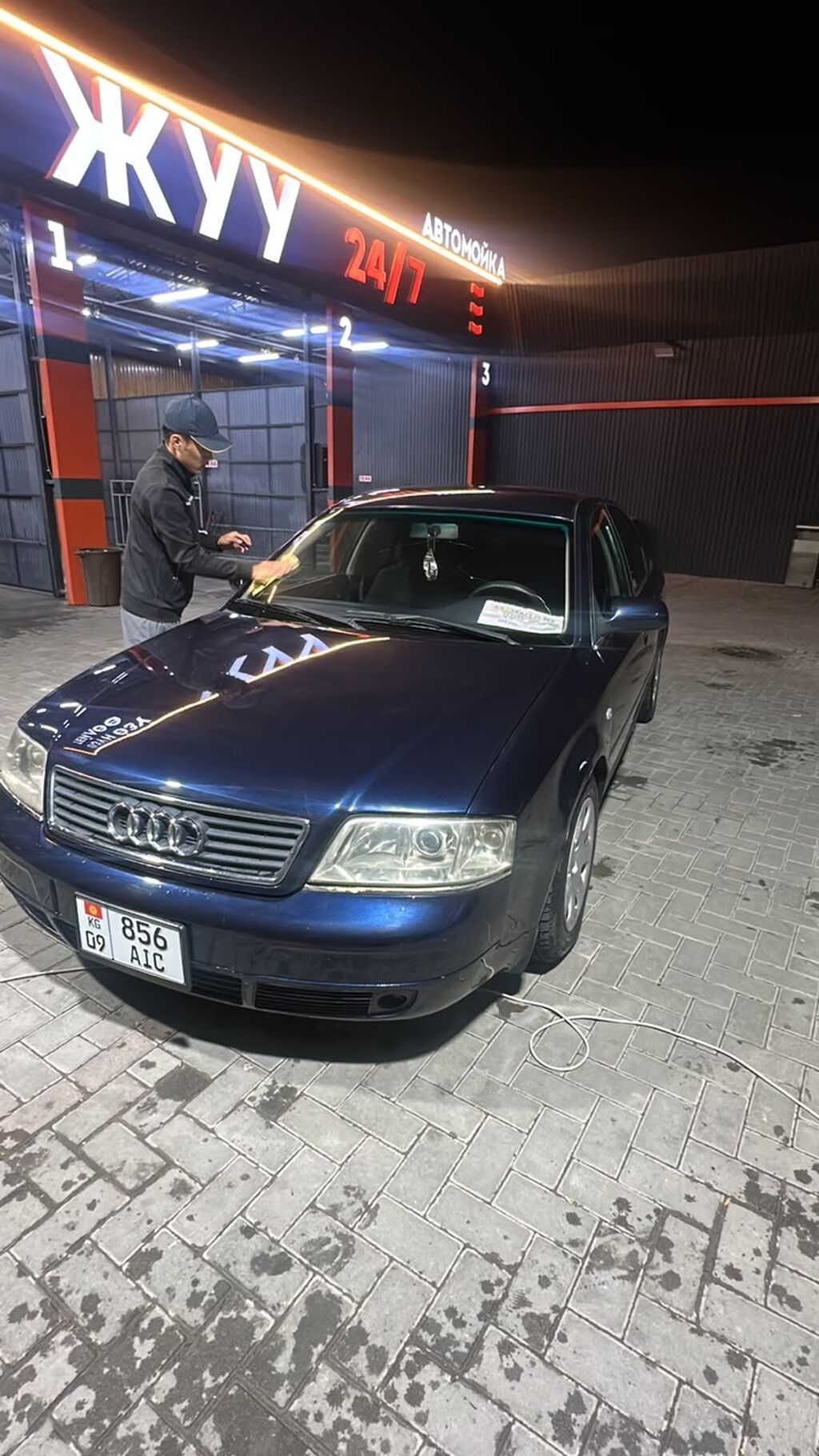 Audi A6: 1999 г., 2.4 л, Автомат, Бензин, Седан: фото 3