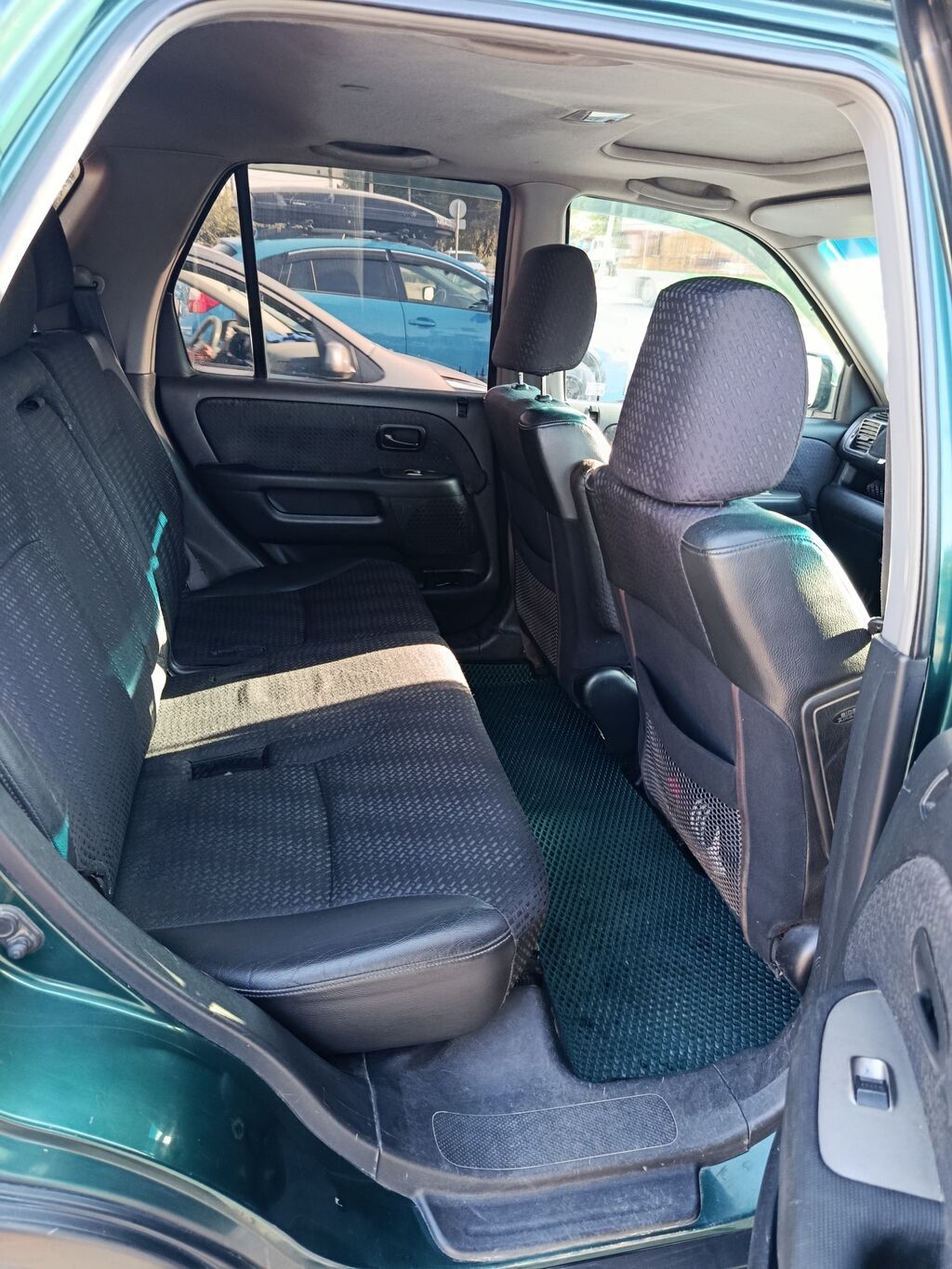 Honda CR-V: 2002 г., 2 л, Автомат, Бензин, Внедорожник: фото 7