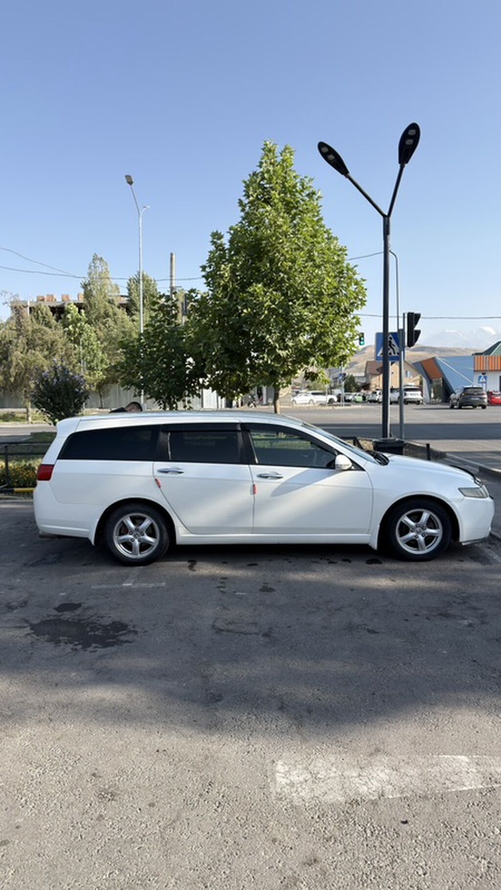 Honda Accord: 2003 г., 2.4 л, Автомат, Бензин, Универсал: фото 2