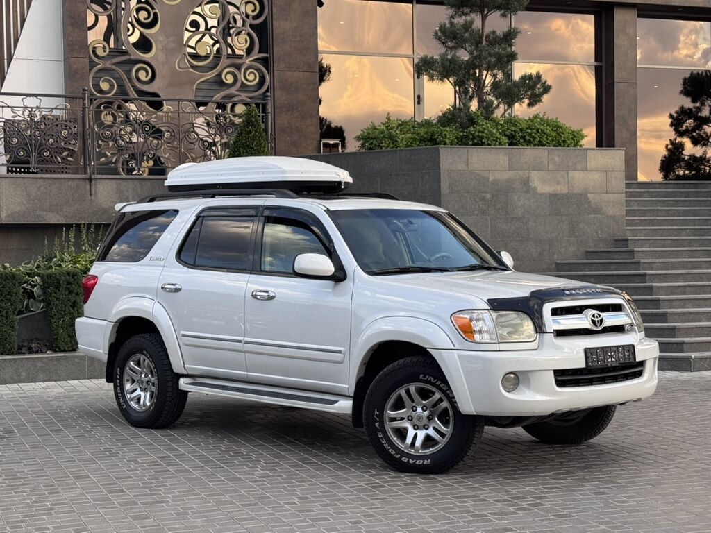 Toyota Sequoia: 2005 г., 4.7 л, Автомат, Бензин, Внедорожник: фото 2