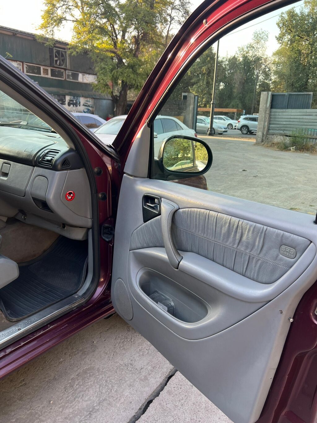 Mercedes-Benz ML-Class: 2000 г., Автомат, Внедорожник: фото 4