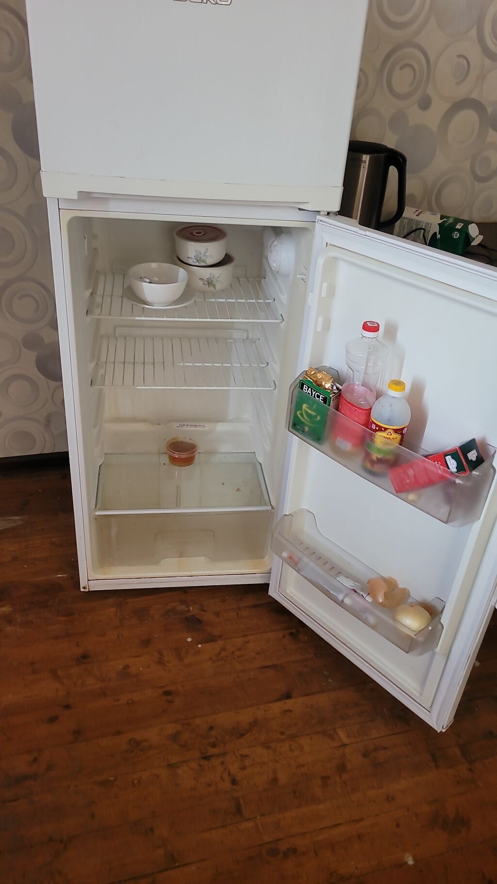 Холодильник Beko, классическая двухкамерная модель с верхней: фото 2