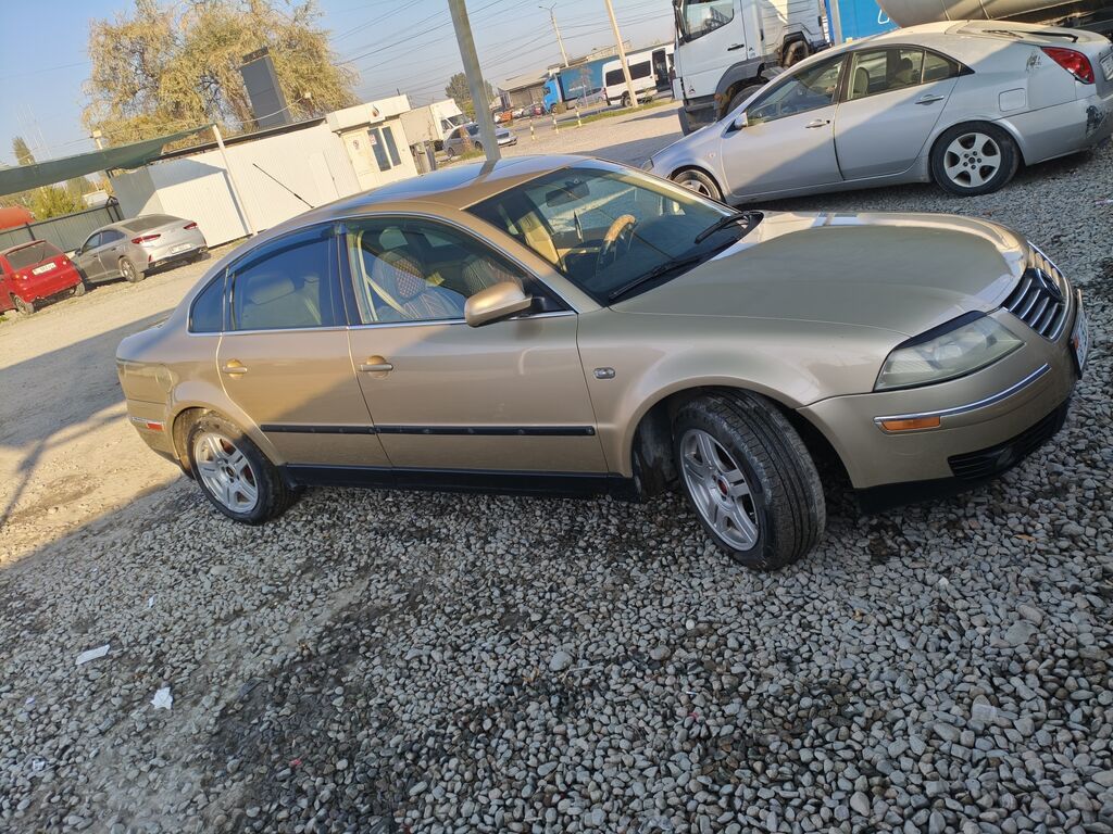 Volkswagen Passat: 2001 г., 1.8 л, Автомат, Бензин, Седан: фото 4