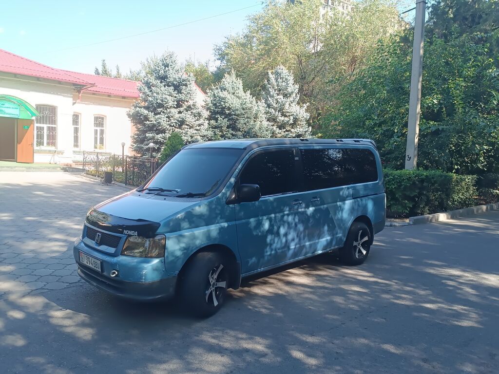 Honda Stepwgn: 2002 г., 2 л, Автомат, Газ, Минивэн: фото 4