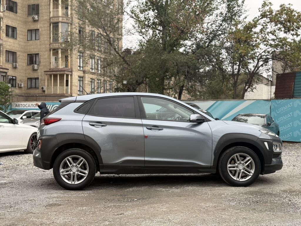 Hyundai Kona: 2017 г., 1.6 л, Автомат, Бензин, Кроссовер: фото 3