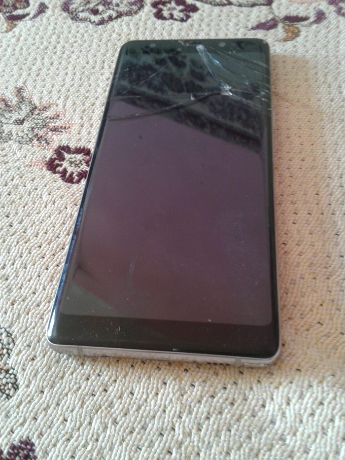 Samsung: Samsung σε lalafo.gr Samsung σε Şərur