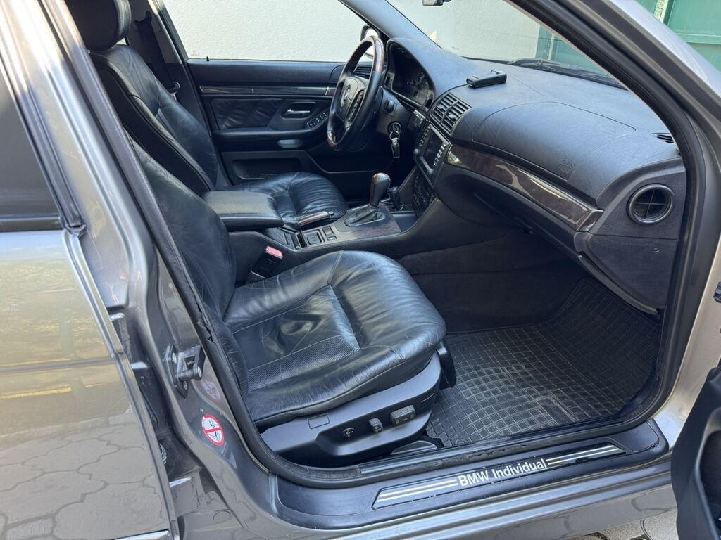 BMW 5 series: 2001 г., 3 л, Автомат, Бензин, Седан — фото 2