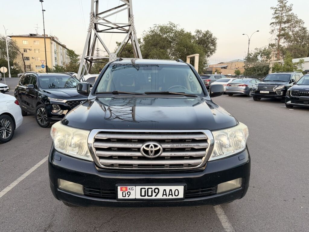 Toyota Land Cruiser: 2007 г., 4.7 л, Автомат, Газ, Внедорожник: фото 3