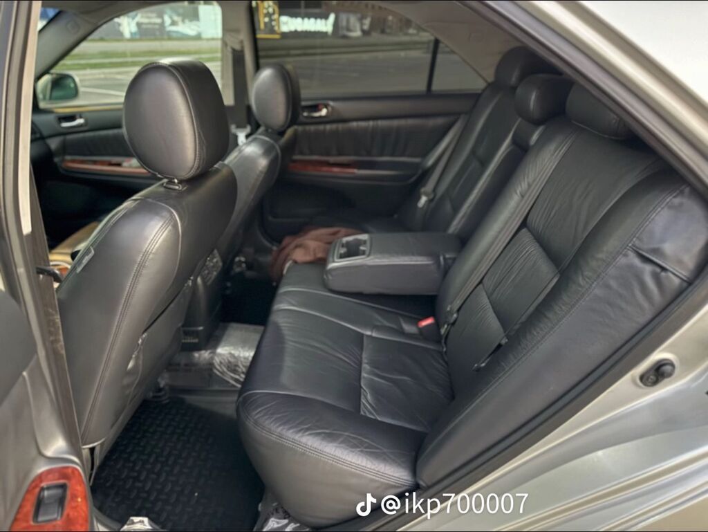 Toyota Camry: 2005 г., 3 л, Седан: фото 3
