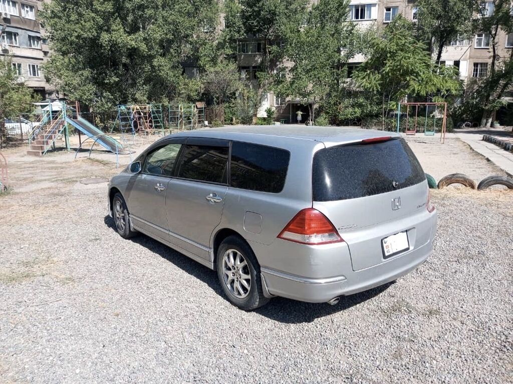 Honda Odyssey: 2005 г., 2.4 л, Автомат, Бензин, Минивэн: фото 3