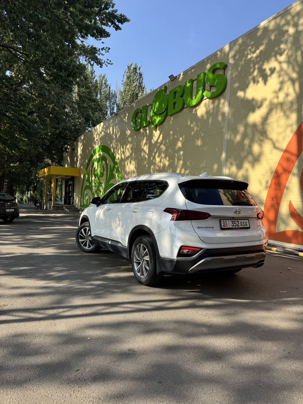 Hyundai Santa Fe: 2020 г., 2.4 л, Автомат, Бензин, Кроссовер: фото 2