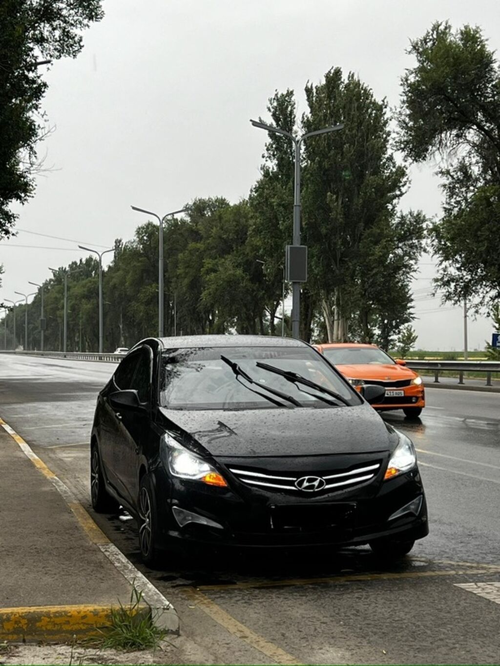 Hyundai Solaris: 2015 г., 1.4 л, Автомат, Бензин, Седан: фото 4