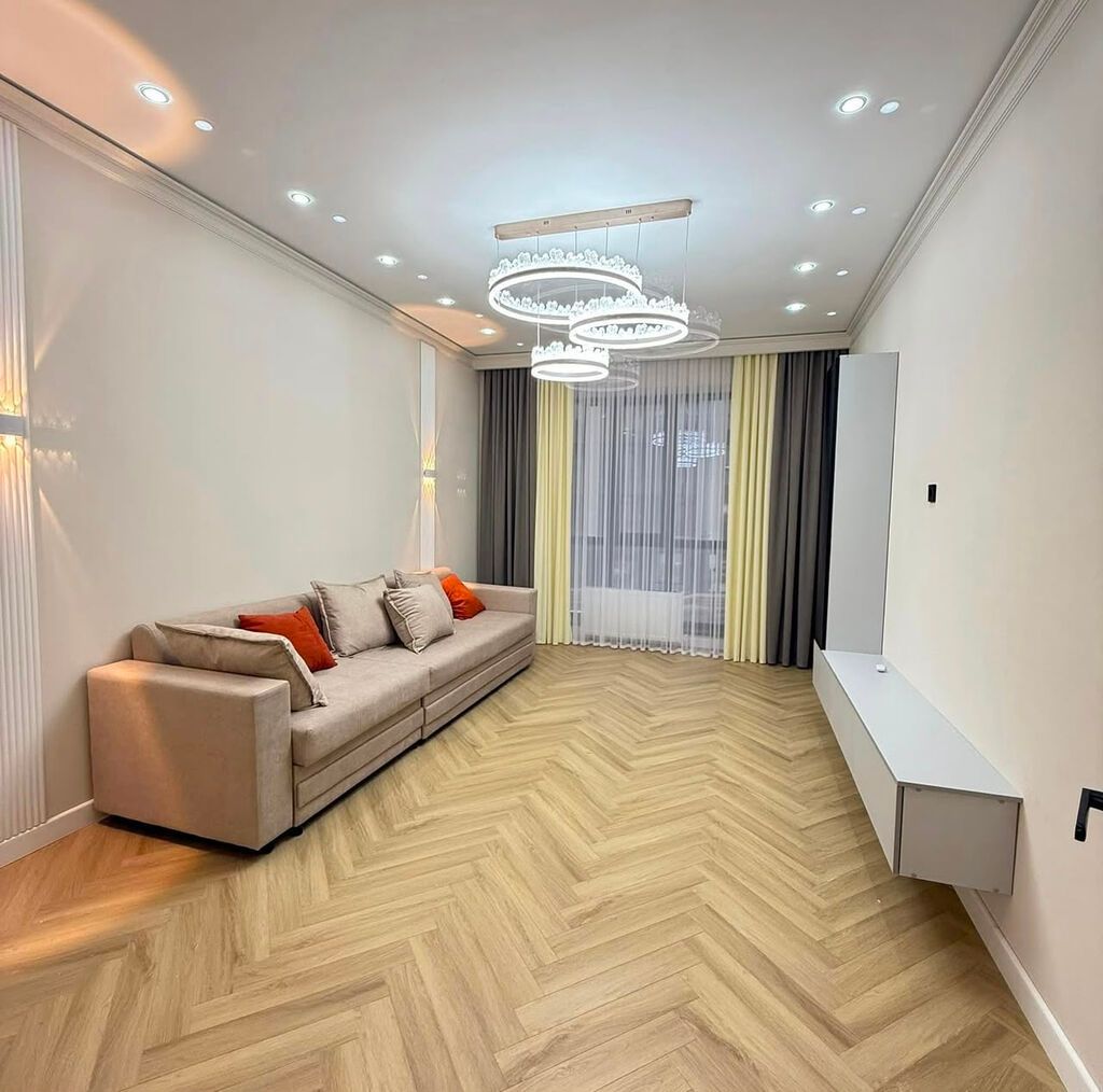 2 комнаты, 77 м², Асанбай мкр Элитка, 2 этаж, Дизайнерский ремонт: фото 1