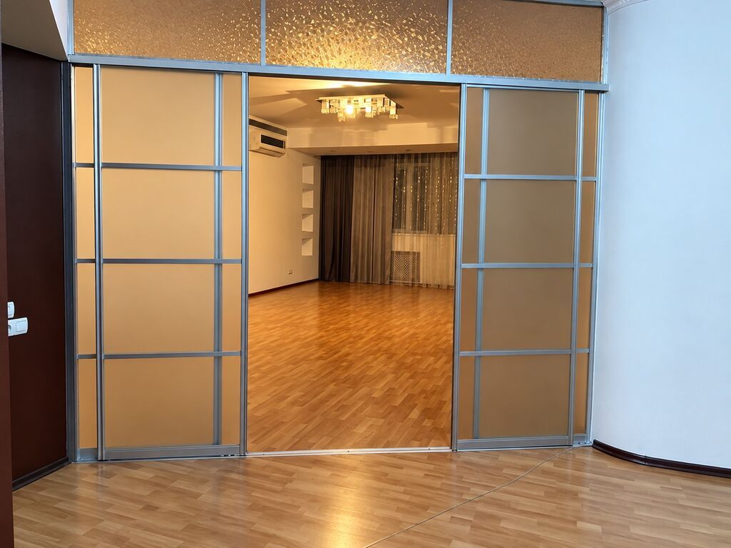 Сдаётся просторный офис 230 м² в центре Бишкека Адрес: ул: фото 1