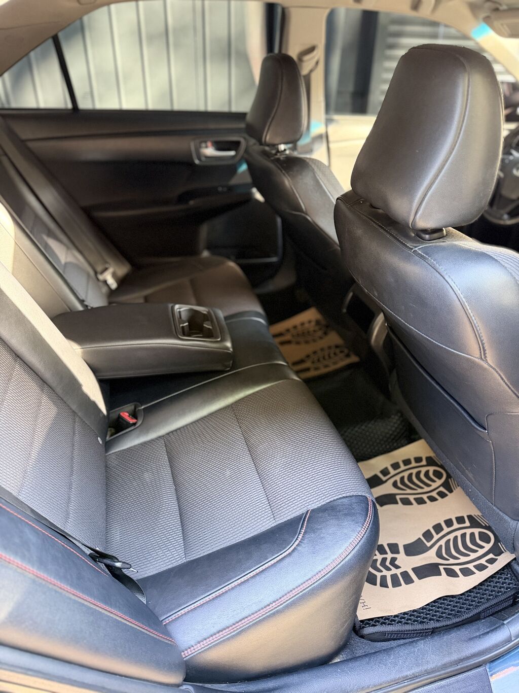 Toyota Camry: 2016 г., 2.5 л, Автомат, Бензин, Седан: фото 7