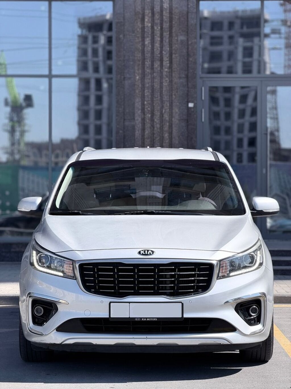 Kia Carnival: 2019 г., 2.2 л, Автомат, Бензин, Минивэн: фото 2