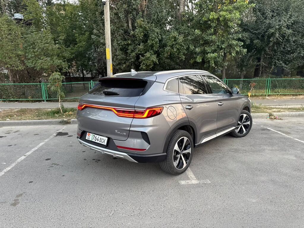BYD Song Plus: 2022 г., Автомат, Электромобиль, Кроссовер: фото 5