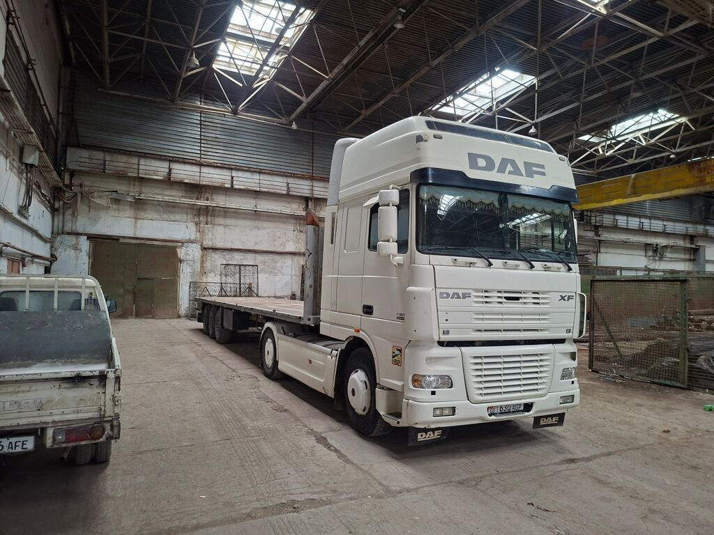 Тягач, DAF, 2003 г., Тентованный: фото 3
