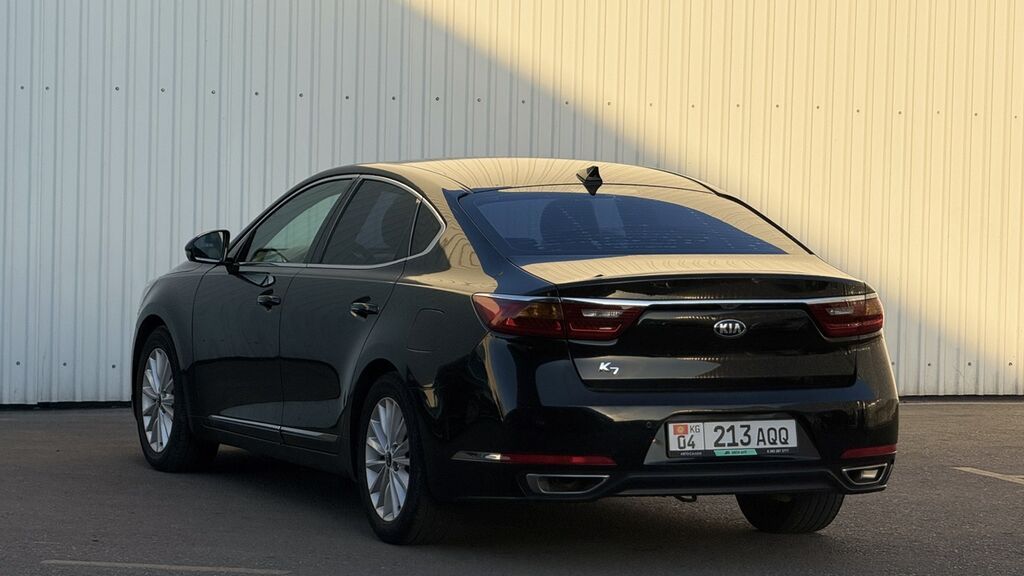 Kia K7: 2017 г., 3 л, Автомат, Газ, Седан: фото 2