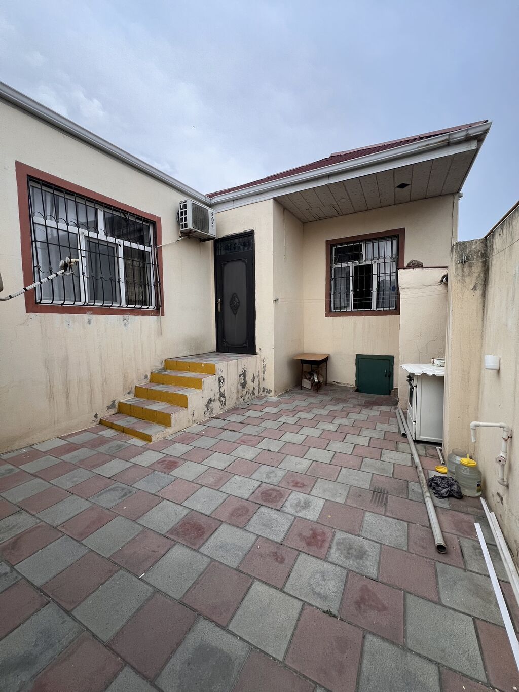 2 otaqlı, 75 kv. m